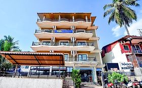 Fabhotel Prime Infantaria Comfort With Pool, Calangute Beach - 500M From Calangute Beach